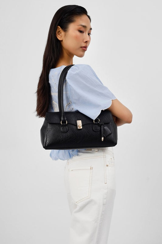 Lunara Vintage Baguette Bag Black