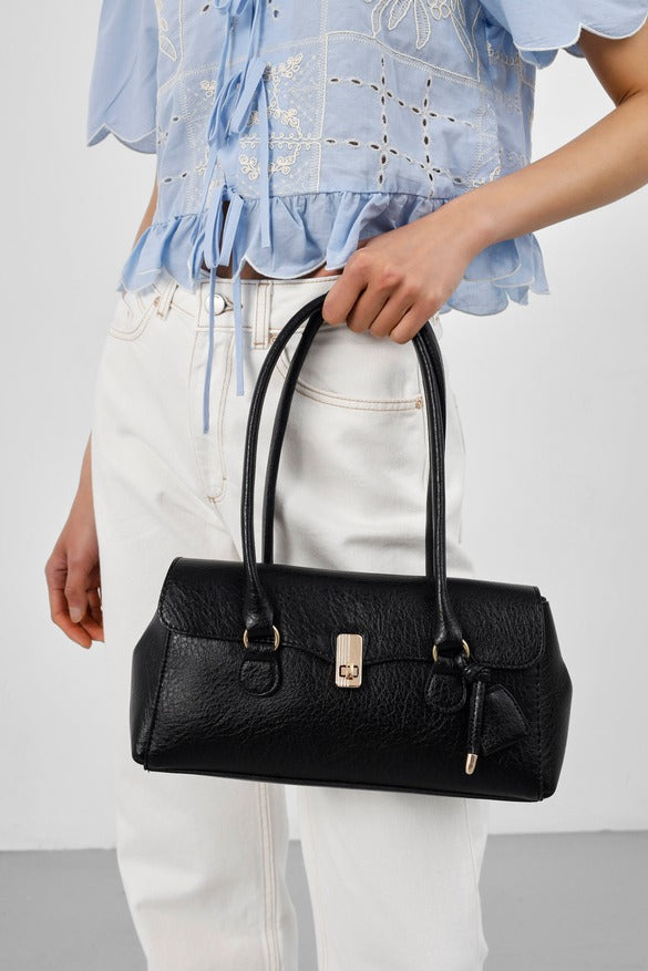 Lunara Vintage Baguette Bag Black