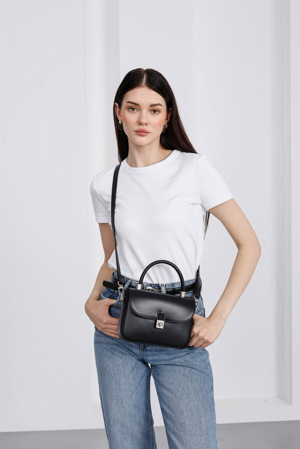 Cobble Small Crossbody Bag Black