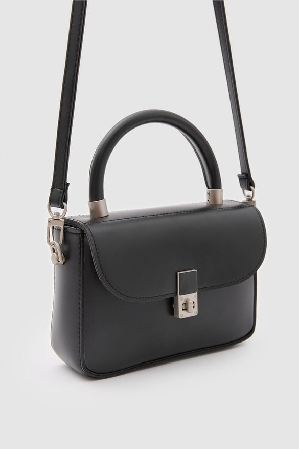 Cobble Small Crossbody Bag Black